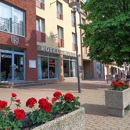 Hotel Eminent Stupava Exterior photo